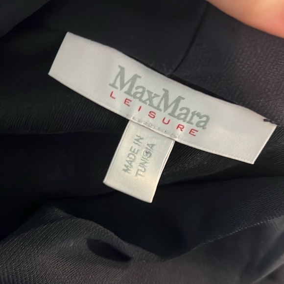 MaxMara Leisure Falla Tunic Top Long Sleeve V-neck Side Slits Black Size Medium - Picture 8 of 12